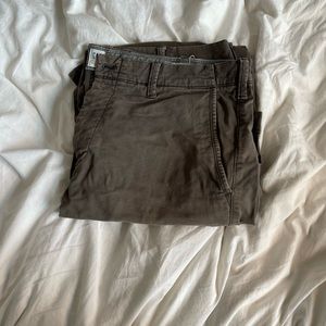 GAP Gray Chino Pants (36x32)